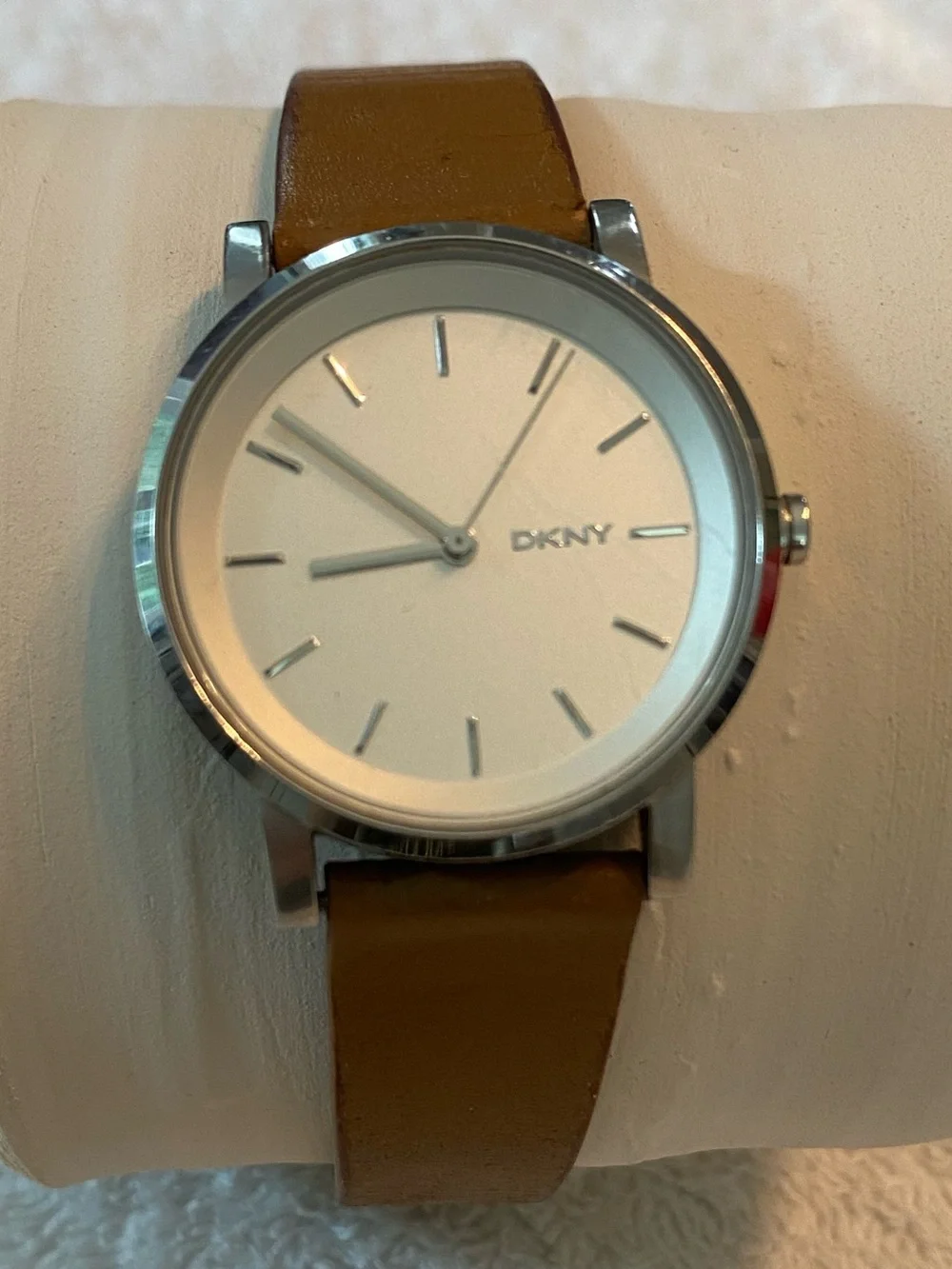 Pair of ladies watches: Citizen Quartz and DKNY Soho for PARTS OR REPAIR